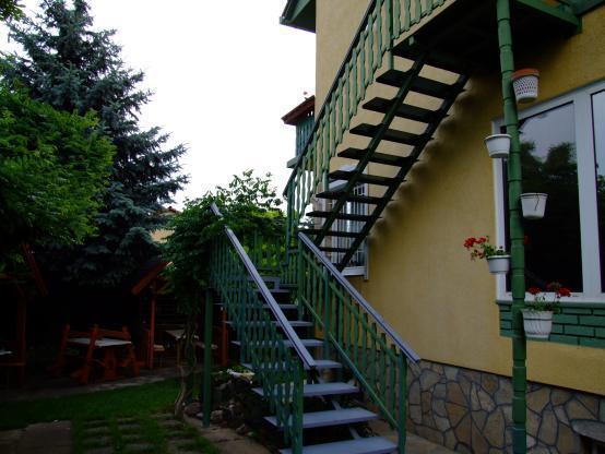 Hotel Grill Garten Vendégház Keszthely Esterno foto